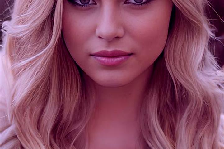 Abigail, 31, a blonde grey-eyed mediterranean companion based in Chiusaforte. Offering Striptease, Deep French Kissing, A-Level. Available for incall and out...