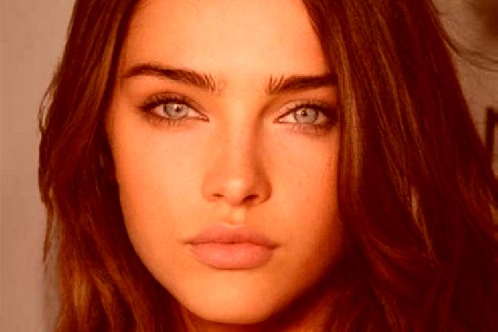 Abigail, 31, a brunette blue-eyed indian companion based in Barroman. Offering Fetish, A-Level, Girlfriend Experience, BDSM. Available for incall and outcall...