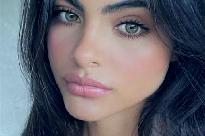 Abigail, 31, a chestnut hazel-eyed indian companion based in Abokro. Offering Party Girl, GFE, A-Level, BDSM. Available for incall and outcall, day and eveni...