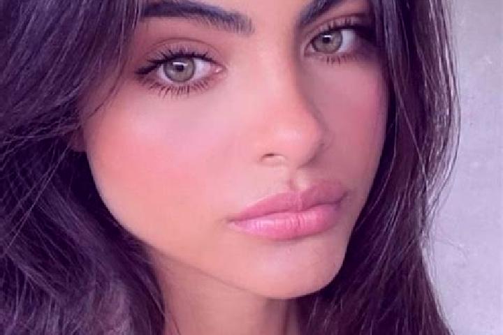 Abigail, 31, a chestnut hazel-eyed indian companion based in Khrestivka. Offering Prostate Massage, Striptease, Girlfriend Experience, Dinner Date. Available...