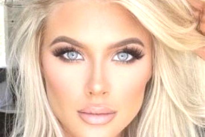 Abigail, 31, a platinum blonde amber-eyed indian companion based in Zaoqiang. Offering Fetish, Dinner Date, Overnight, 69. Available for incall and outcall, ...