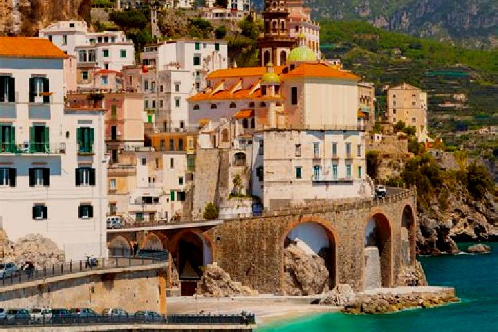 Abigail, 31 — Escort in Smarano, Italy
