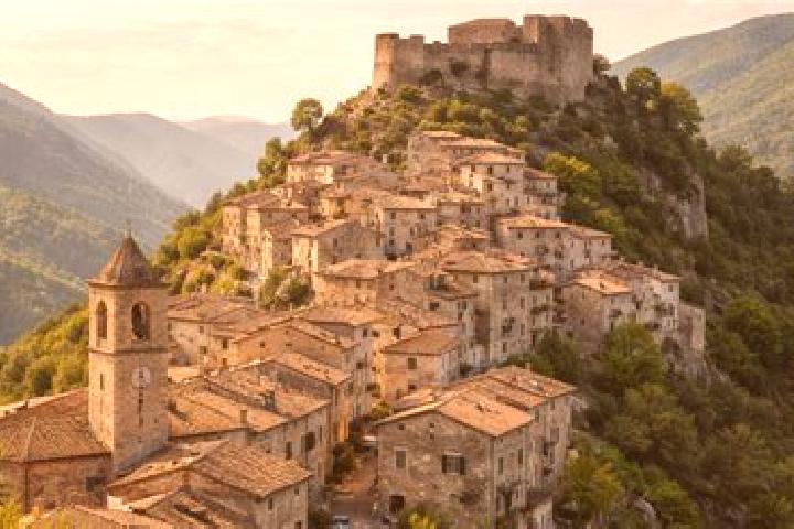 Abigail, 31 — Escort in Vivaro Romano, Italy