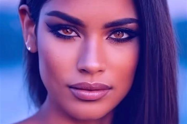 Abigail, 32, a black brown-eyed latina companion based in Marsens. Offering Domination, Fetish, CIM. Available for incall and outcall, day and evening dates.