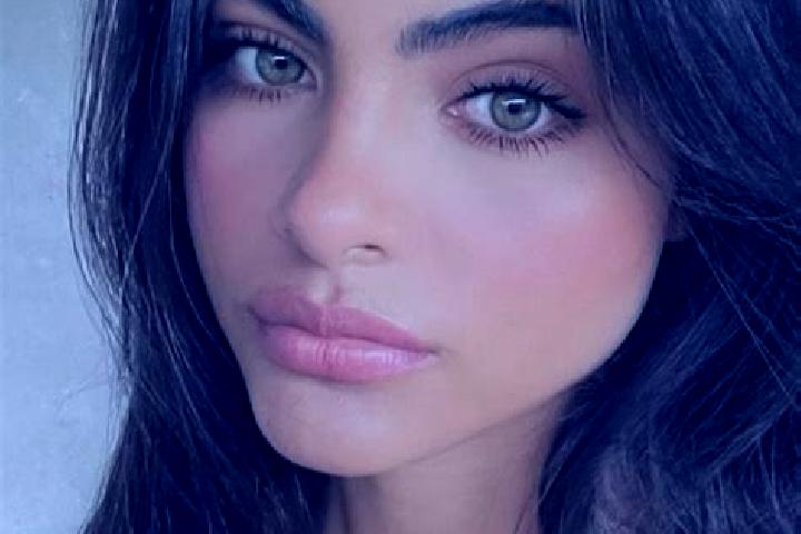 Abigail, 32, a chestnut green-eyed indian companion based in Berliste. Offering Party Girl, Domination, Tantra, Couples, OWO. Available for incall and outcal...