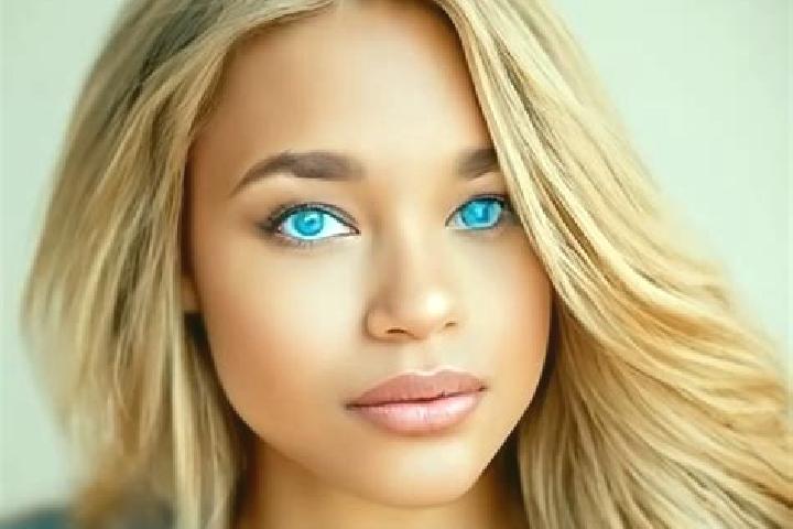 Abigail, 32, a dark blonde blue-eyed latina companion based in Lodrino. Offering Fetish, Roleplay, A-Level, OWO, Girlfriend Experience. Available for incall ...