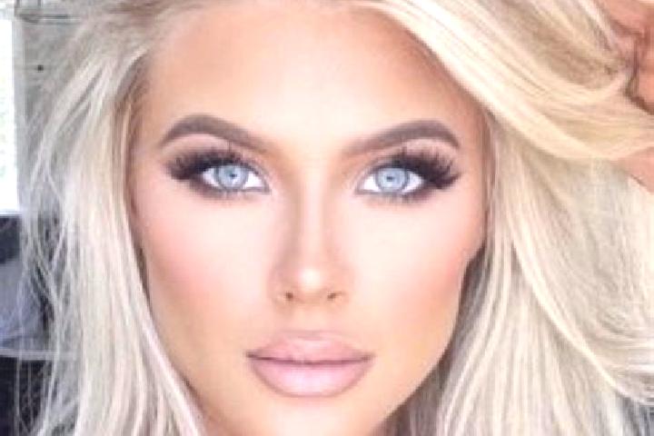 Abigail, 32, a platinum blonde hazel-eyed caribbean companion based in Gua Musang. Offering Striptease, Couples, Duos, Erotic Massage, Travel Companion. Avai...