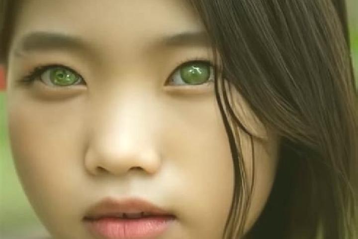 Abigail, 33, a black green-eyed asian companion based in Neuhuetten. Offering Couples, Erotic Massage, Duos, Roleplay. Available for incall and outcall, day ...