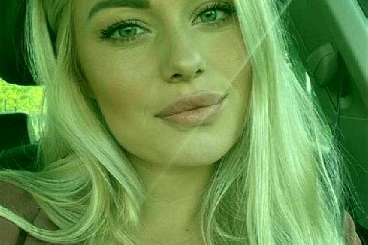 Abigail, 33, a blonde hazel-eyed european companion based in Petite-Foret. Offering Fetish, GFE, Prostate Massage. Available for incall and outcall, overnigh...