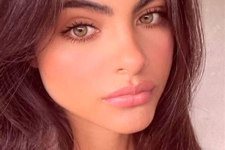 Abigail, 33, a brunette green-eyed middle eastern companion based in Smorodshchyna. Offering BDSM, A-Level, Prostate Massage, 69. Available for incall and ou...