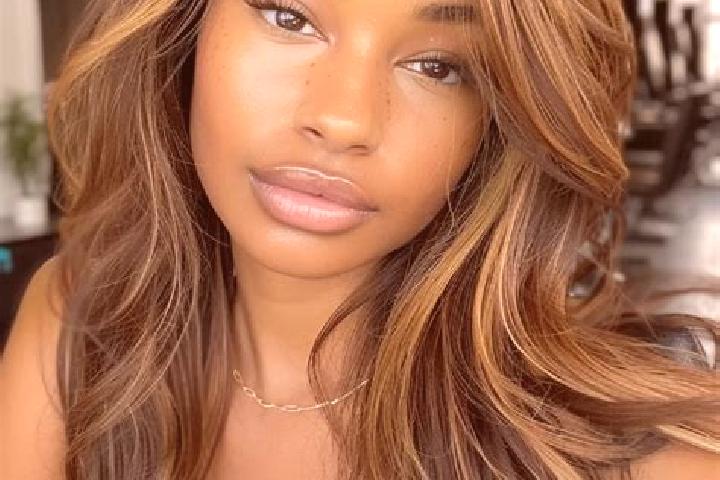 Abigail, 33, a dark blonde green-eyed mixed companion based in Sharingol. Offering Couples, Dinner Date, A-Level. Available for incall and outcall, overnight...