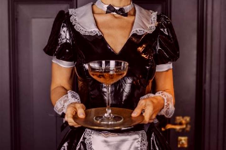 Abigail, 33, a red blue-eyed ebony companion based in Kannabecho-yahiro. Offering Domination, Deep French Kissing, OWO, Travel Companion. Available for incal...