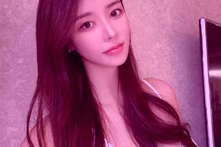 Abigail, 33 — Escort in Hacikoey, Turkey