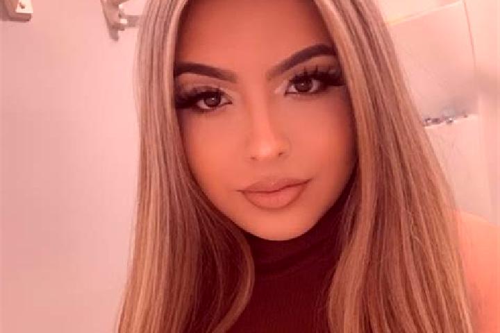 Abigail, 34, a blonde grey-eyed latina companion based in Pingyin. Offering Massage, Striptease, 69, A-Level. Available for incall and outcall, overnight boo...