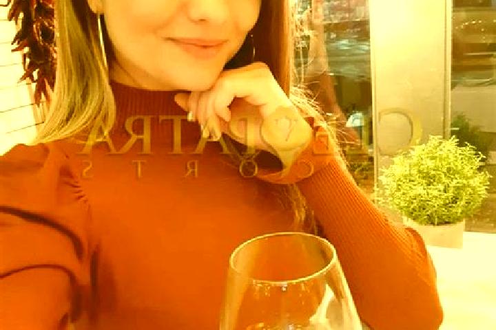 Abigail, 34, a red amber-eyed caucasian companion based in Mersinbeleni. Offering GFE, OWO, Prostate Massage, Dinner Date. Available for incall and outcall, ...