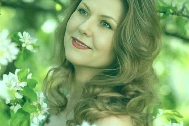 Abigail, 34 — Escort in Izvoru Berheciului, Romania