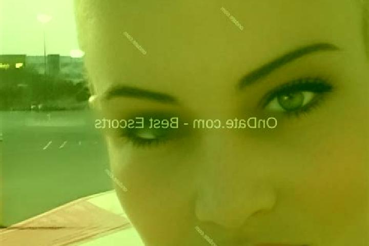 Abigail, 34 — Escort in Roudna, Czech Republic