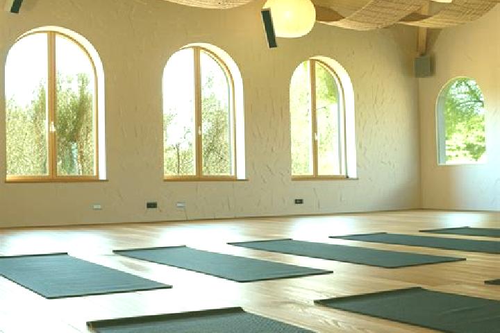 Abigail, 34 — Escort in Yoga, Japan
