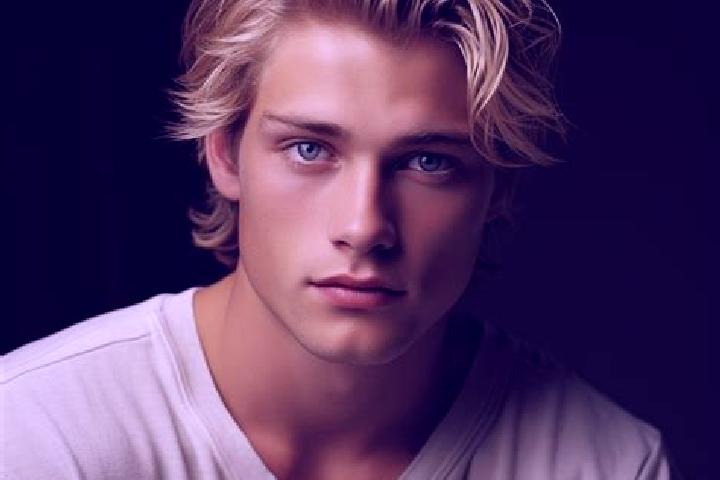 Abigail, 35, a blonde amber-eyed european companion based in Gries am Brenner. Offering Dinner Date, OWO, Massage. Available for incall and outcall, day and ...