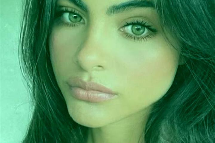 Abigail, 35, a blonde green-eyed indian companion based in Matherville. Offering Duos, Overnight, Travel Companion. Available for incall and outcall, day and...