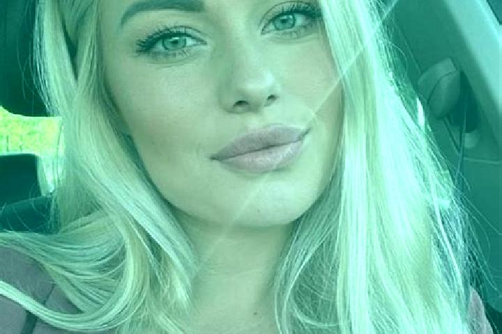Abigail, 35, a blonde hazel-eyed mediterranean companion based in San Dionisio. Offering Fetish, GFE, Tantra, Domination, 69. Available for incall and outcal...
