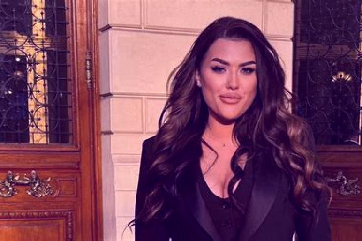 Abigail, 35 — Escort in Neicu, Romania