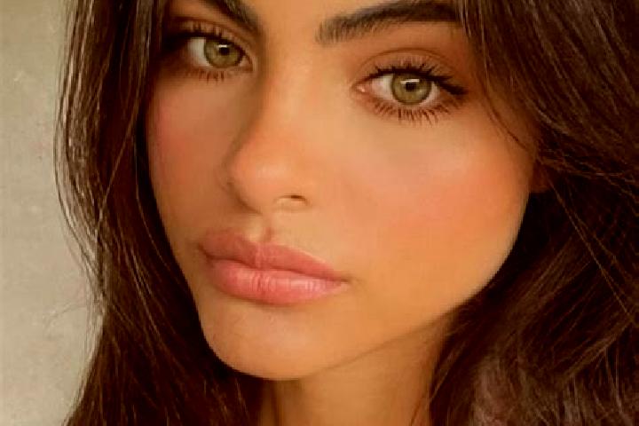 Abigail, 36, a brunette green-eyed slavic companion based in Berdyaush. Offering Overnight, Travel Companion, Massage. Available for incall and outcall, day ...
