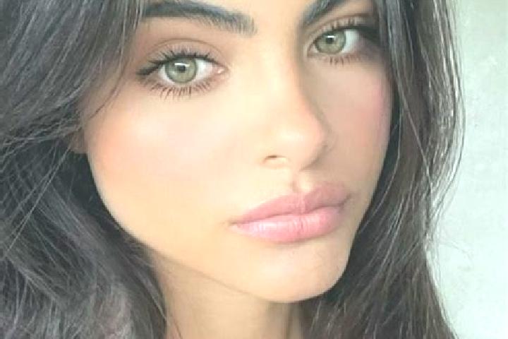 Abigail, 36, a chestnut dark-eyed indian companion based in Ronciglione. Offering CIM, OWO, Tantra, Domination, Dinner Date. Available for incall and outcall...