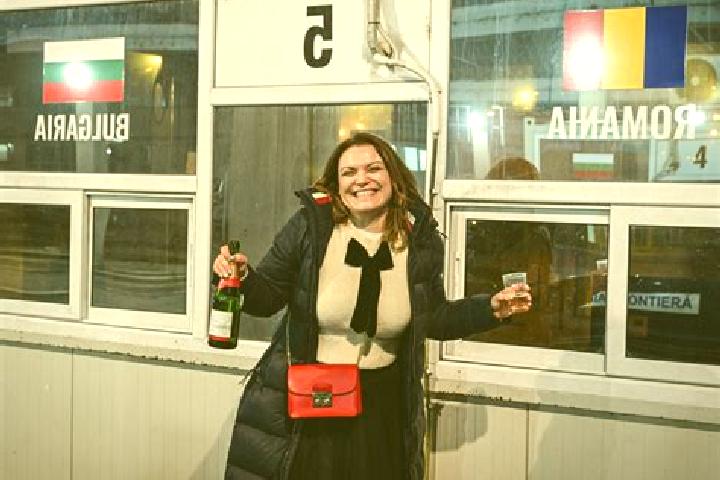 Abigail, 36 — Escort in Cristur, Romania