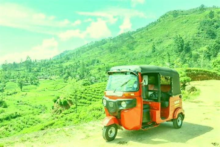 Abigail, 36 — Escort in Tuktuk Sonak, Indonesia