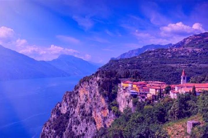 Abigail, 37 — Escort in Puegnago sul Garda, Italy