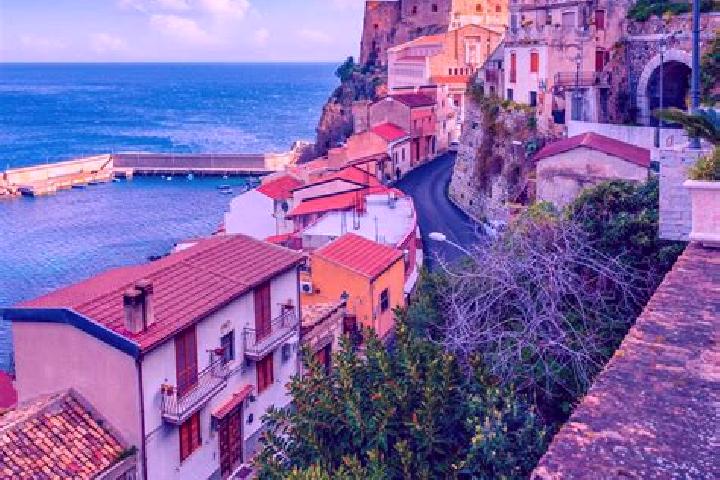 Abigail, 37 — Escort in Reggio Calabria, Italy