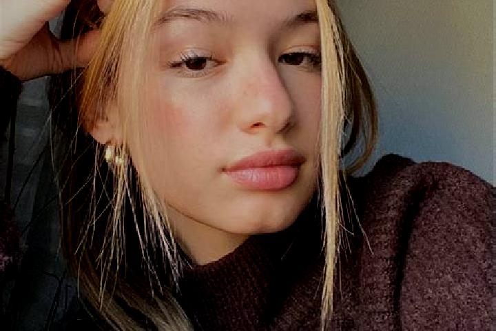 Abigail, 38, a blonde brown-eyed middle eastern companion based in Peukanbada. Offering Dinner Date, Overnight, OWO, Party Girl. Available for incall and out...