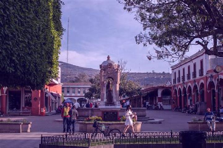 Abigail, 38 — Escort in Jiquilpan, Mexico