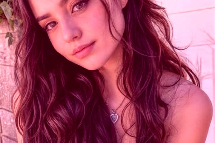 Abigail, 39, a auburn amber-eyed middle eastern companion based in Dajipu. Offering Domination, Striptease, CIM. Available for incall and outcall, overnight ...