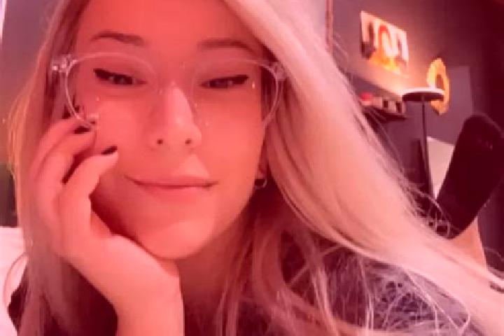 Abigail, 39, a blonde grey-eyed indian companion based in Maierato. Offering Overnight, Massage, GFE, Striptease, Tantra. Available for incall and outcall, d...
