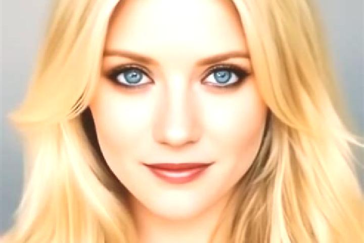 Abigail, 39, a blonde grey-eyed mixed companion based in Papun. Offering CIM, Roleplay, Prostate Massage. Available for incall and outcall, day and evening d...