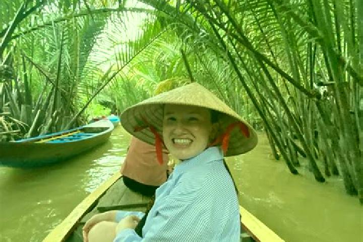 Abigail, 39 — Escort in Long Ho, Vietnam