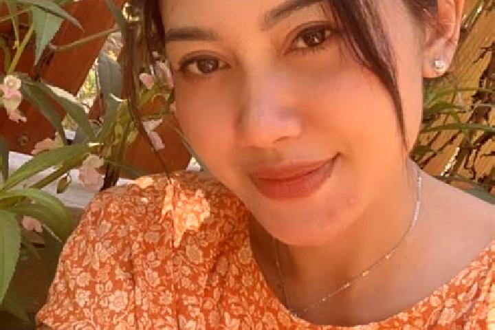 Abigail, 39 — Escort in Rahayu Dua, Indonesia