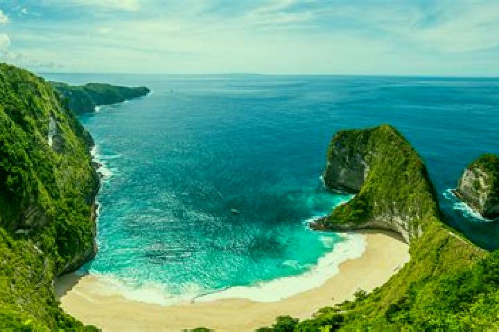 Abigail, 39 — Escort in Saronggi, Indonesia