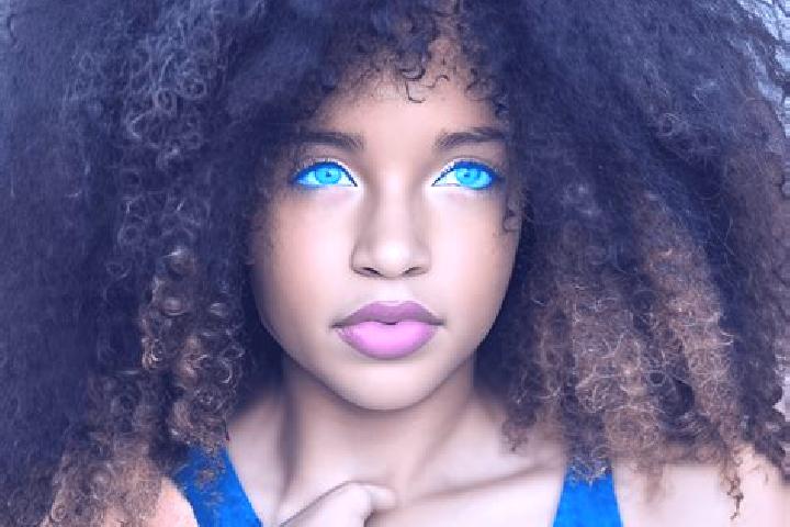 Addison, 20, a black blue-eyed mixed companion based in Wotton-under-Edge. Offering Party Girl, Couples, Massage. Available for incall and outcall, day and e...