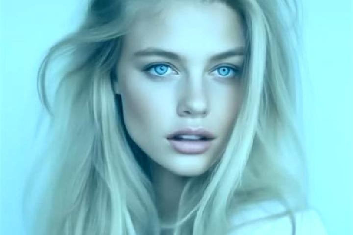 Addison, 20, a blonde hazel-eyed slavic companion based in Santiago. Offering Travel Companion, Domination, Dinner Date, Tantra, Party Girl. Available for in...