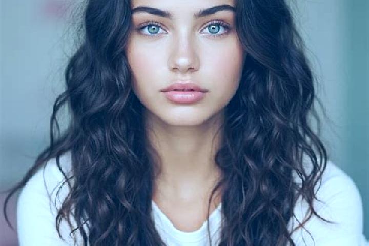 Addison, 20, a brunette amber-eyed mediterranean companion based in Wischhafen. Offering OWO, Dinner Date, Girlfriend Experience, Deep French Kissing. Availa...