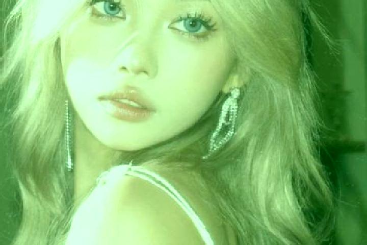 Addison, 21, a blonde amber-eyed asian companion based in Gillette. Offering CIM, Party Girl. Available for incall and outcall, overnight bookings available.
