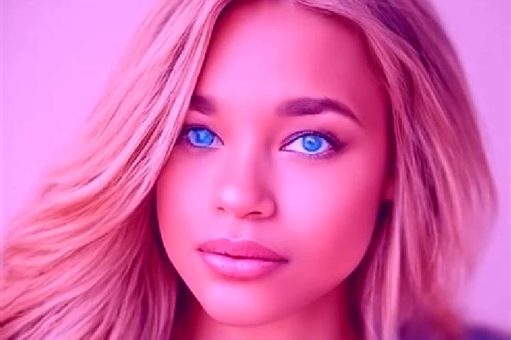 Addison, 21, a blonde blue-eyed latina companion based in Castiglione a Casauria. Offering GFE, Erotic Massage, Girlfriend Experience, Massage, Deep French K...