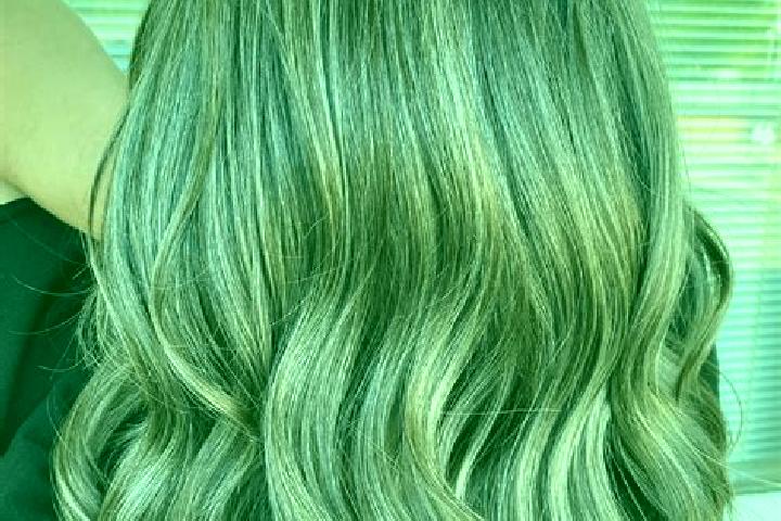 Addison, 21, a dark blonde grey-eyed middle eastern companion based in Letavertes. Offering 69, Domination, Erotic Massage, Overnight, Girlfriend Experience....