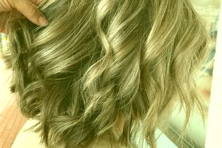 Addison, 21, a dark blonde grey-eyed mixed companion based in Daru. Offering Couples, Overnight, Roleplay, Girlfriend Experience. Available for incall and ou...