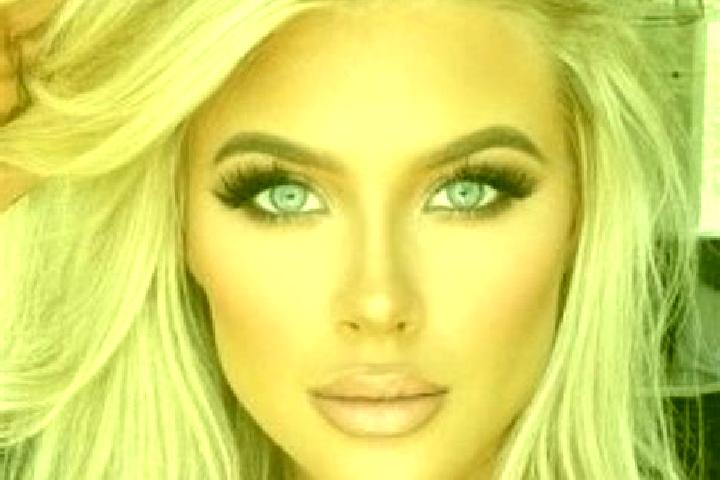 Addison, 21, a platinum blonde grey-eyed ebony companion based in Zelenodolsk. Offering CIM, A-Level, Duos, Girlfriend Experience, Striptease. Available for ...