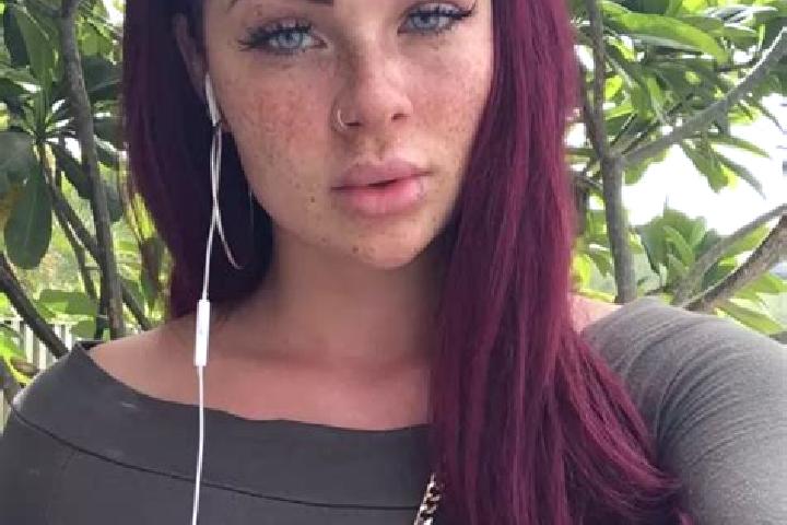 Addison, 21, a red green-eyed caribbean companion based in Condeixa-a-Nova. Offering Duos, 69, Dinner Date, CIM. Available for incall and outcall, day and ev...
