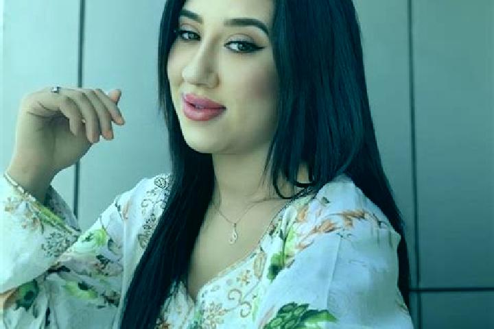 Addison, 21 — Escort in Bouarouss, Morocco